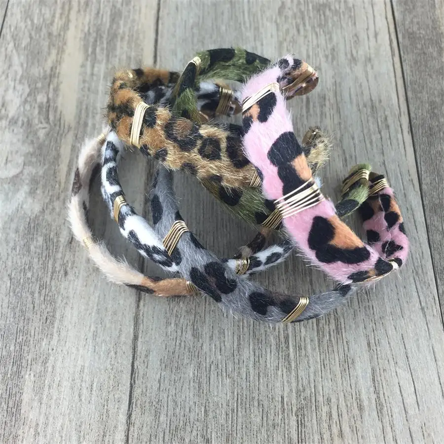 New Leopard Print Alloy Wire Bohemia Friendship Bracelets For Women Handmade Charm Bracelet & Bangles Ethnic Jewelry Gifts
New Leopard Print Alloy Wire Bohemia Friendship Bracelets For Women Handmade Charm Bracelet & Bangles Ethnic Jewelry Gifts