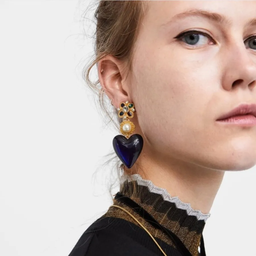 Junlead New ZA Vintage Heart Drop Oorbellen Fashion Long Black Flower Simulated Pearl Dangle Earrings For Women Hanging Jewelry
Junlead New ZA Vintage Heart Drop Oorbellen Fashion Long Black Flower Simulated Pearl Dangle Earrings For Women Hanging Jewelry