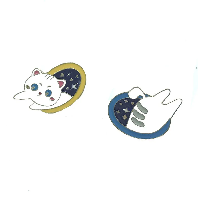 Time and Space Cat Door Enamel Metal Brooch Creative Fashion Cat Head Tail Separated Badge Brooch Cute Fashion Trendy Costume
Time and Space Cat Door Enamel Metal Brooch Creative Fashion Cat Head Tail Separated Badge Brooch Cute Fashion Trendy Costume