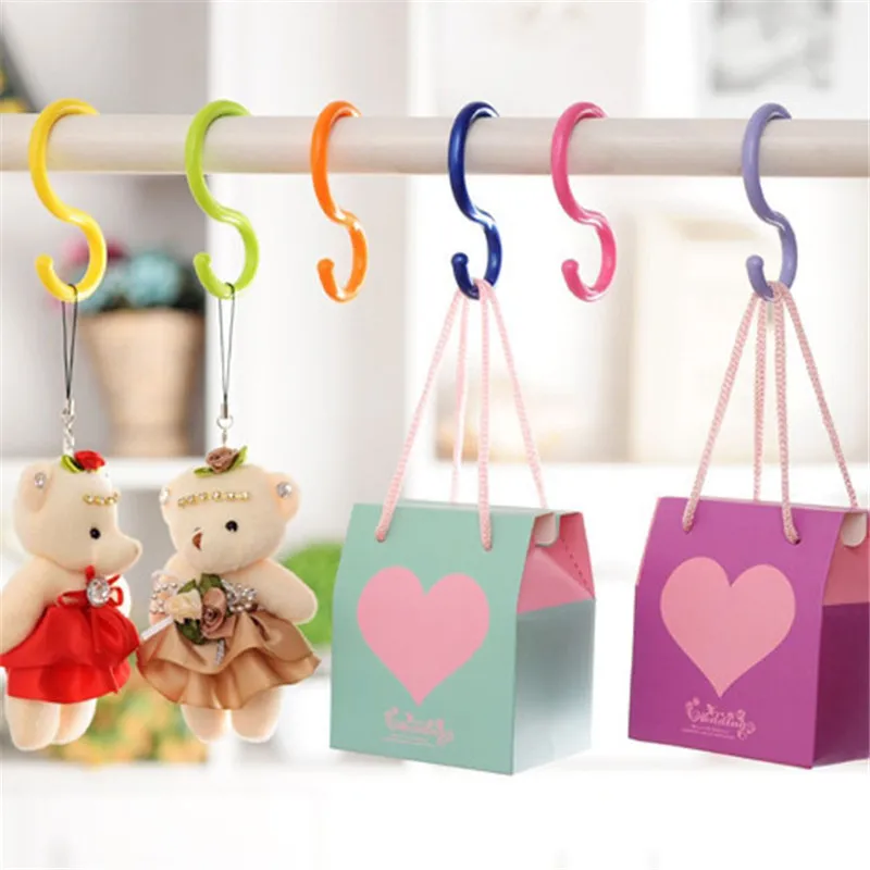 6 Pcs/Lot S Shape Hooks Multi-purpose Hot Selling Baby Stroller Hook Hanger Home Use Clasp Rack Clothing Plastic Hook
6 Pcs/Lot S Shape Hooks Multi-purpose Hot Selling Baby Stroller Hook Hanger Home Use Clasp Rack Clothing Plastic Hook