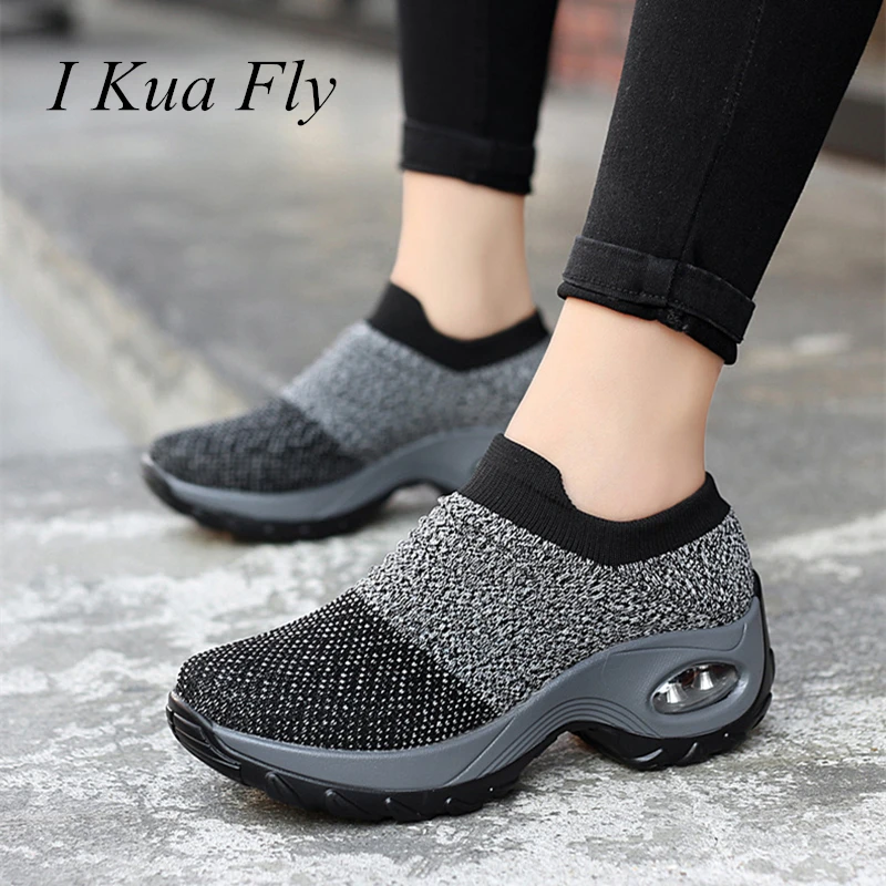 New Running Shoes For Women Air Lace-up Athletic Trainers Zapatillas Sports Male Shoes Outdoor Walking Sneakers Women z4
New Running Shoes For Women Air Lace-up Athletic Trainers Zapatillas Sports Male Shoes Outdoor Walking Sneakers Women z4