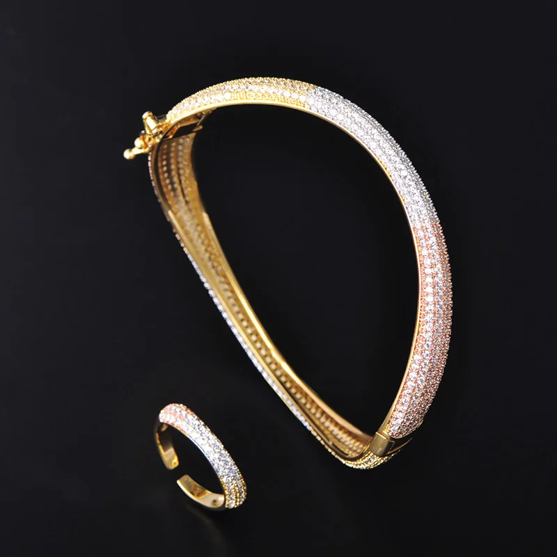 Dazz Dubai Wedding Jewelry Set Shiny Tricolor Zircon Gold Color Copper Ring Bangle For Party Dress Hand Luxury Accessories Gifts
Dazz Dubai Wedding Jewelry Set Shiny Tricolor Zircon Gold Color Copper Ring Bangle For Party Dress Hand Luxury Accessories Gifts