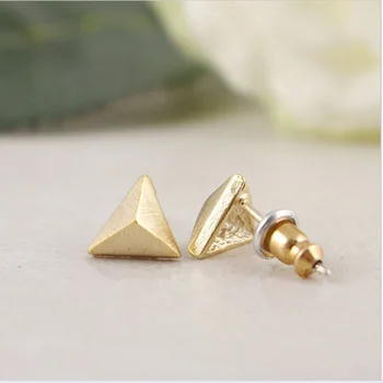 Wholesale 30 Pairs Gold Silver Pink Gold Little Pyramid Stud Earrings Piercing Jewellry Unisex Free Shipping
Wholesale 30 Pairs Gold Silver Pink Gold Little Pyramid Stud Earrings Piercing Jewellry Unisex Free Shipping