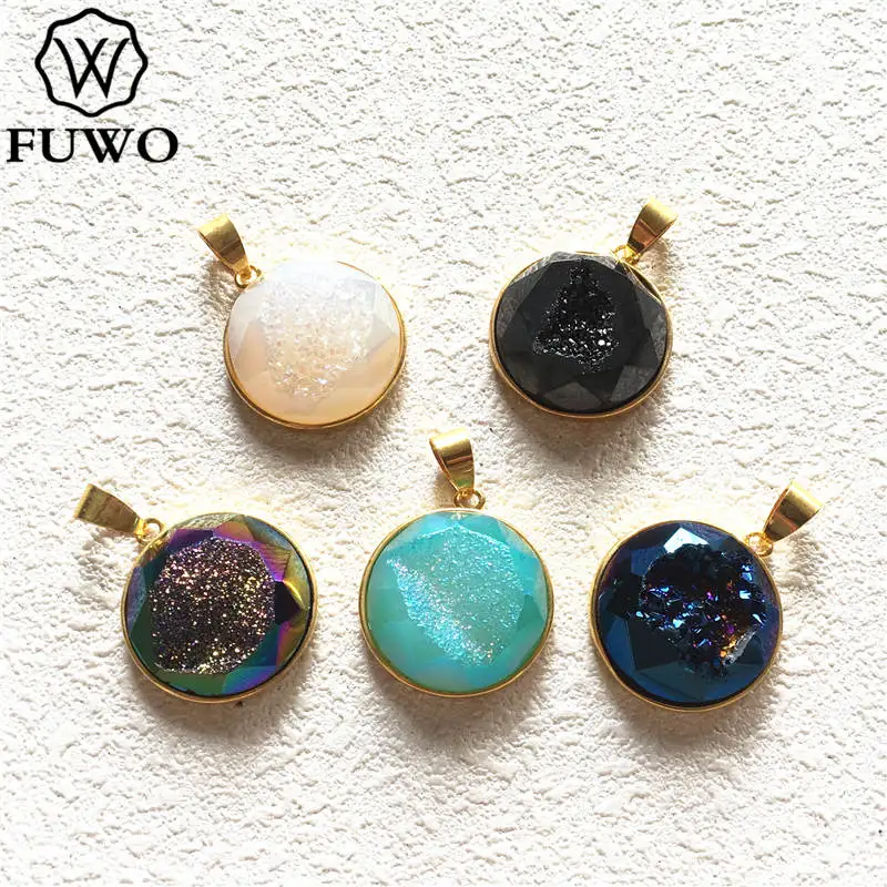 FUWO Natural Titanium Druzy Connector Pendant With Gold Trimmed High Quality Brass Bezel Quartz For Jewelry Making 20mm PD240
FUWO Natural Titanium Druzy Connector Pendant With Gold Trimmed High Quality Brass Bezel Quartz For Jewelry Making 20mm PD240
