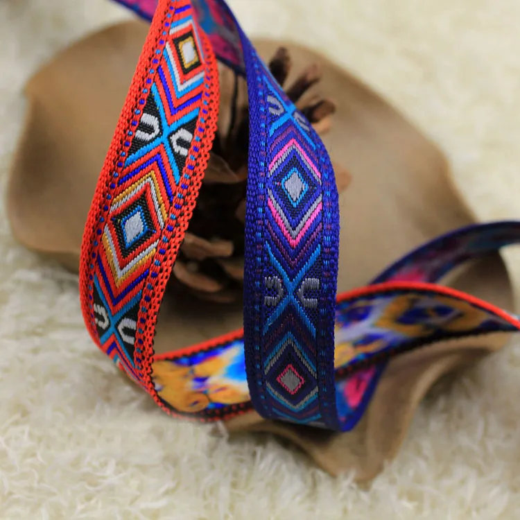 1.5cm/1.8cm 10yards National Ribbon Tape Jacquard Webbing Retro National Customs Clothing Accessories Z362
1.5cm/1.8cm 10yards National Ribbon Tape Jacquard Webbing Retro National Customs Clothing Accessories Z362