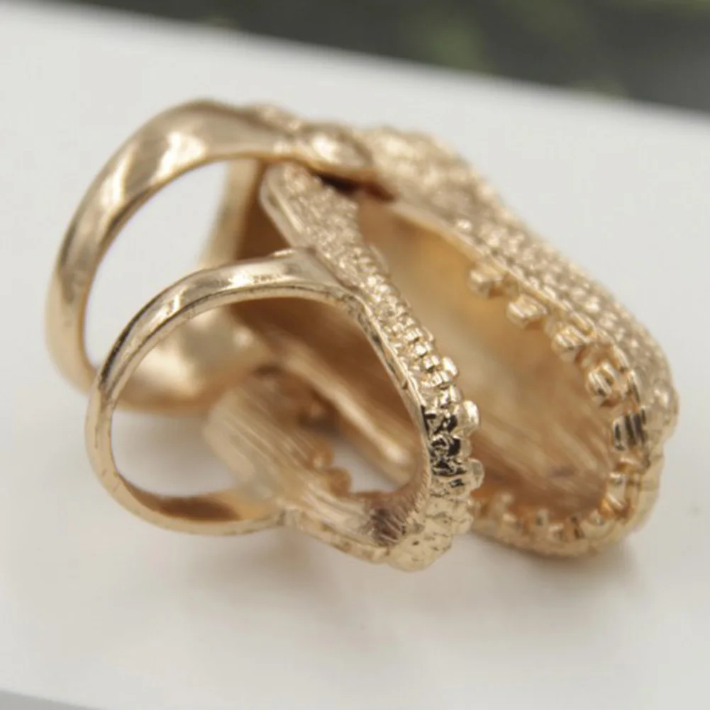 New Fashion PUNK Metal texture Rings Rock&Roll Dinosaur head Ring for Men Women Gift
New Fashion PUNK Metal texture Rings Rock&Roll Dinosaur head Ring for Men Women Gift