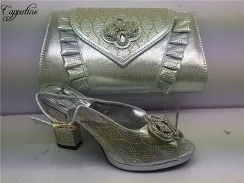 Popular silver party set African high heel sandal shoes matching with handbag set GY39 heel height 7cm
Popular silver party set African high heel sandal shoes matching with handbag set GY39 heel height 7cm