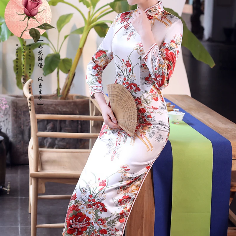 Chinese Traditional Costumes Vestito Orientale Women Dress Cheongsam Tang Suit Peacock&flowers Print Split wedding Cheong-sam
Chinese Traditional Costumes Vestito Orientale Women Dress Cheongsam Tang Suit Peacock&flowers Print Split wedding Cheong-sam