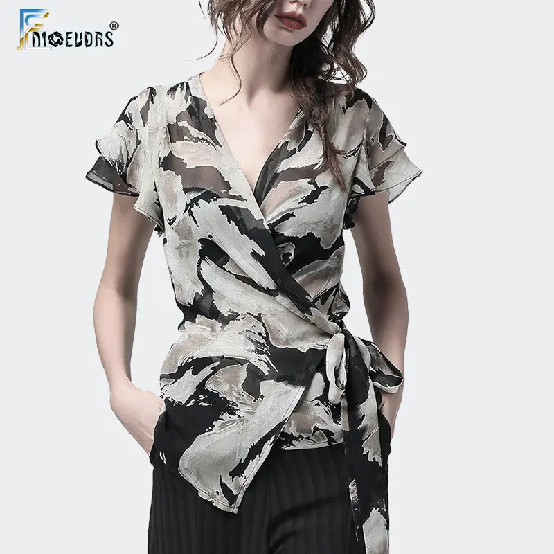 Female Fashion Tops European Style Design Woman Temperament Office V Neck Printed Black Peplum Top Blouse Shirt 4XL 3XL J109
Female Fashion Tops European Style Design Woman Temperament Office V Neck Printed Black Peplum Top Blouse Shirt 4XL 3XL J109