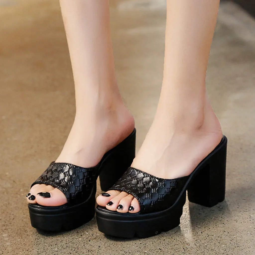 Summer Shoes Women Slippers High Heel Slides Fashion Square Heel Slippers Women Flip Flops Platform Sandals Casual Shoes
Summer Shoes Women Slippers High Heel Slides Fashion Square Heel Slippers Women Flip Flops Platform Sandals Casual Shoes