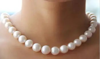 18inch 10-11mm south sea natural round white pearl necklace 925s
18inch 10-11mm south sea natural round white pearl necklace 925s