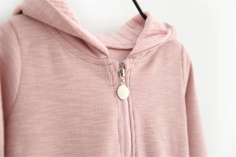 4394726740_1493292267