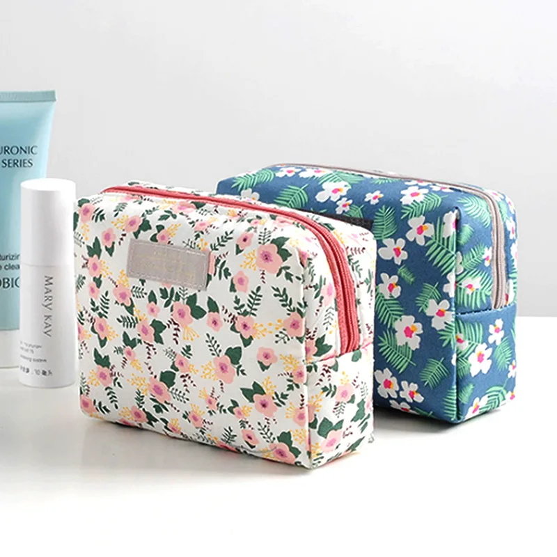 Fashion Polyester Zipper Storage Bag Ladies Travel Necessaire Professional Makeup Case Large-capacity Cosmetic Wash Bag's
Fashion Polyester Zipper Storage Bag Ladies Travel Necessaire Professional Makeup Case Large-capacity Cosmetic Wash Bag's