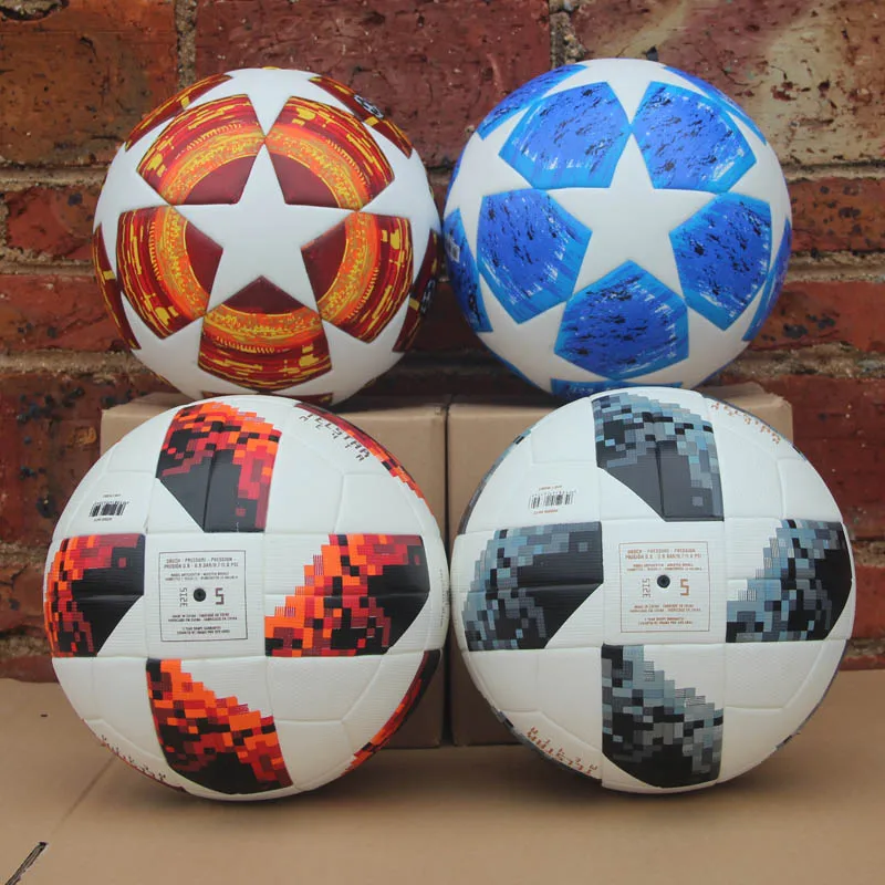 18 19 League Soccer Ball 2018 Cup Red Match Balls PU high grade seamless paste skin Blue football ball Size 5
18 19 League Soccer Ball 2018 Cup Red Match Balls PU high grade seamless paste skin Blue football ball Size 5