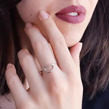 Laramoi 925 Sterling Silver Simple Korean Style Vertical Half Circle Rings for Women Charm Jewelry Ring Gift for Parties Travels
Laramoi 925 Sterling Silver Simple Korean Style Vertical Half Circle Rings for Women Charm Jewelry Ring Gift for Parties Travels