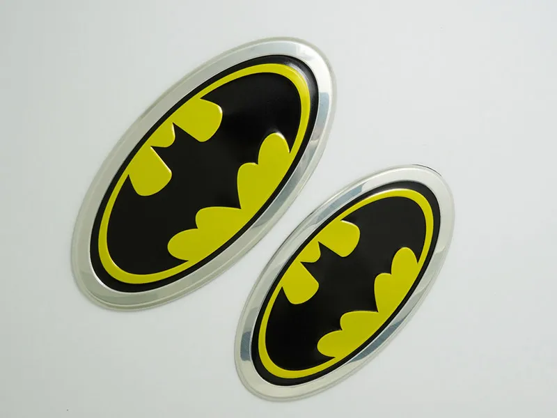 Red Batman Dark Knight Car Trunk Rear Fender Side Emblem Badge Decal Sticker