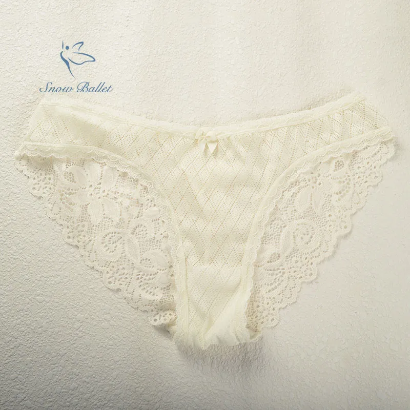 free shipping new arrival sexy women brief slip beige color lace and mesh S M Lsize for young lady girl
free shipping new arrival sexy women brief slip beige color lace and mesh S M Lsize for young lady girl