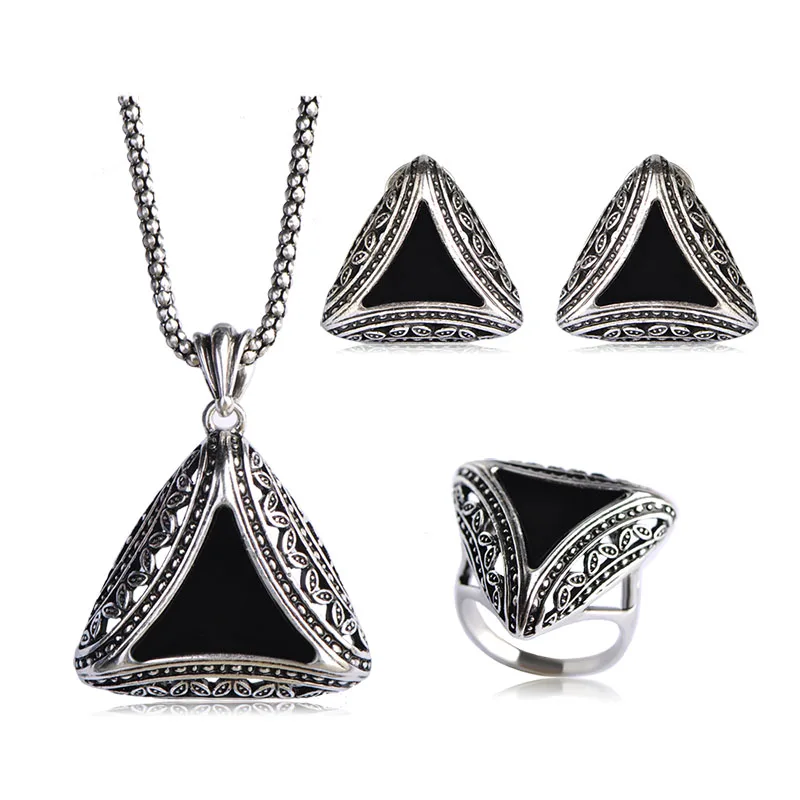Blucome Antique Silver Plated Triangle Acrylic Pendant Necklace Earrings Ring Set For Women Lady Party Decoration Jewelry Sets
Blucome Antique Silver Plated Triangle Acrylic Pendant Necklace Earrings Ring Set For Women Lady Party Decoration Jewelry Sets