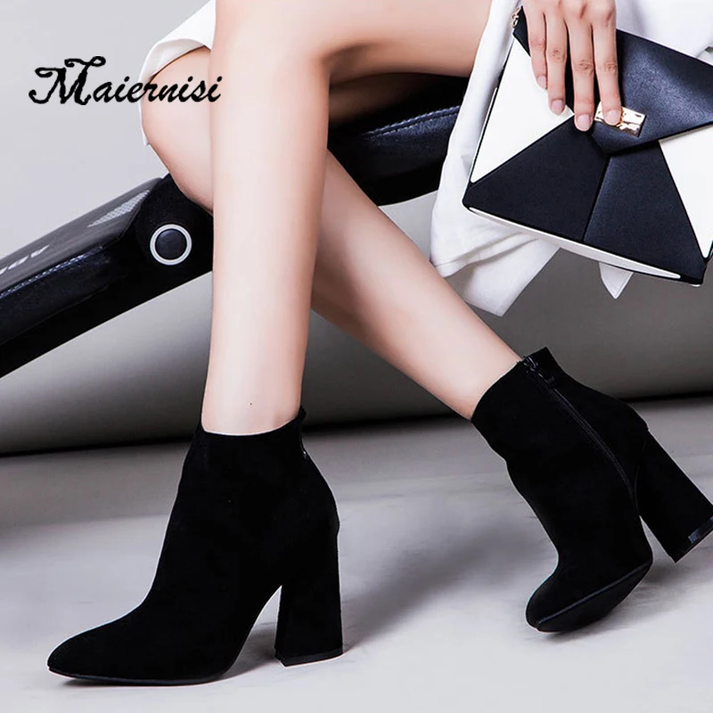 MAIERNISI New Women Boots Pointed Toe Elastic High Slip On Heel High Quality Ankle Pumps Thick High Heel Botas Ladies Boots
MAIERNISI New Women Boots Pointed Toe Elastic High Slip On Heel High Quality Ankle Pumps Thick High Heel Botas Ladies Boots