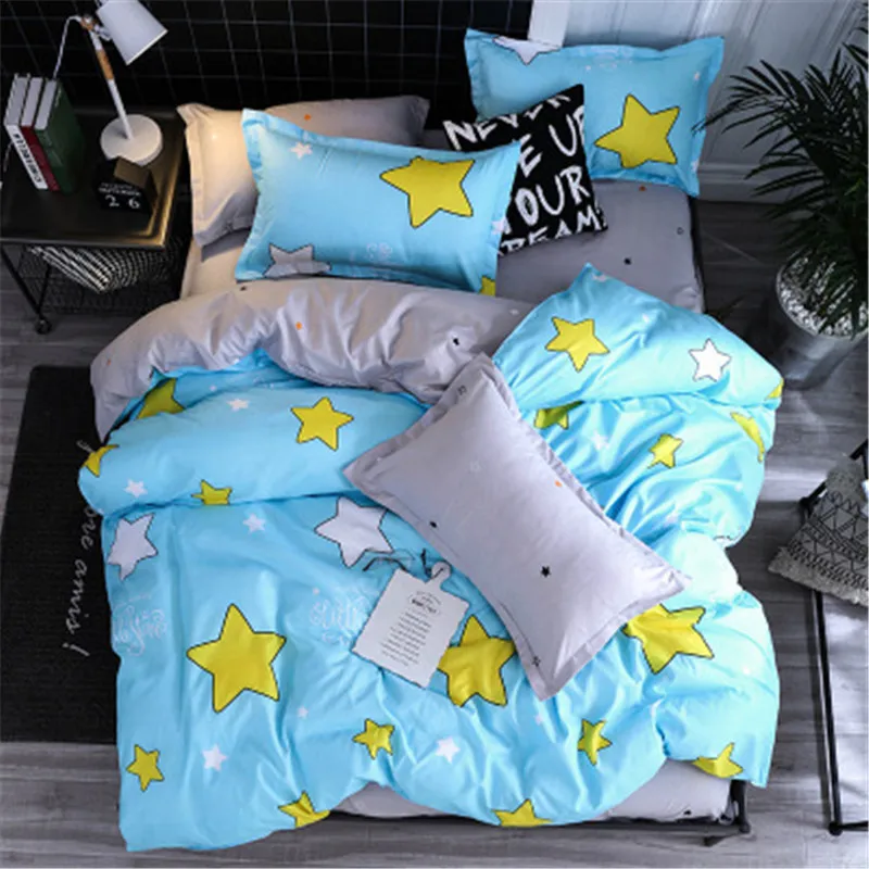 Light Blue Star, Cartoon Animal Printing Bedding Set 3/4PCS, Modern and Simple Student Dormitory Bedding
Light Blue Star, Cartoon Animal Printing Bedding Set 3/4PCS, Modern and Simple Student Dormitory Bedding