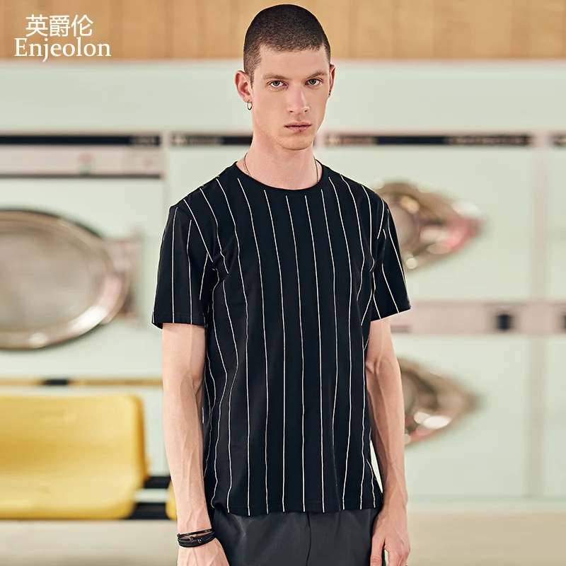 Enjeolon Brand Summer T shirt Men Short sleeved Striped Casual Slim Fit Streetwear Fashion Male Tops Tee Plus Size T7316
Enjeolon Brand Summer T shirt Men Short sleeved Striped Casual Slim Fit Streetwear Fashion Male Tops Tee Plus Size T7316