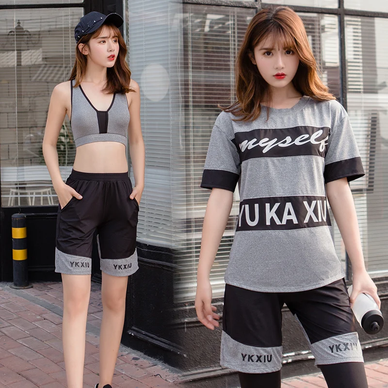 Fitness Women 4 in 1 Yoga Set Yoga Bra & Yoga Pants & Shorts & T-Shirts Patchwork Gym Clothes Sport Wear Running Outdoor Jogging
Fitness Women 4 in 1 Yoga Set Yoga Bra & Yoga Pants & Shorts & T-Shirts Patchwork Gym Clothes Sport Wear Running Outdoor Jogging