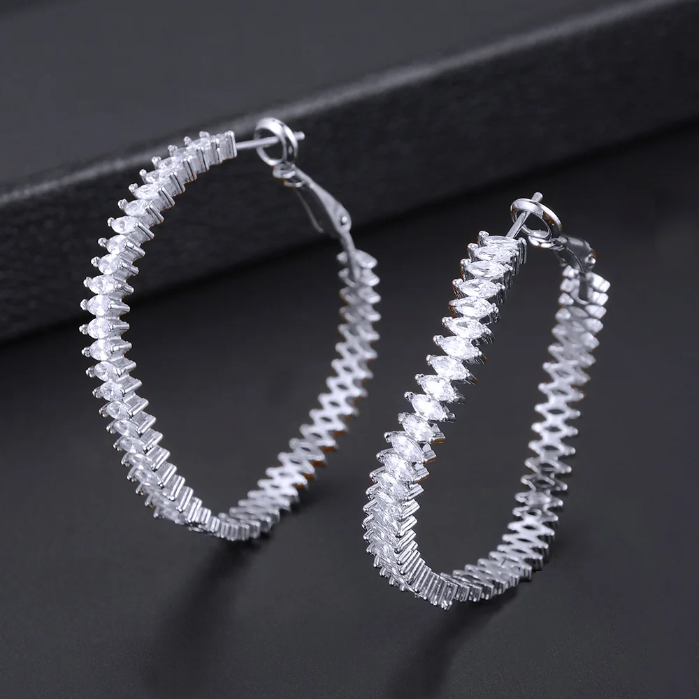 GODKI Luxury Cubic Zirconia Wedding Bridal Hoop Earrings For Women Dangle Drop pendientes mujer moda 2018 bijoux femme
GODKI Luxury Cubic Zirconia Wedding Bridal Hoop Earrings For Women Dangle Drop pendientes mujer moda 2018 bijoux femme