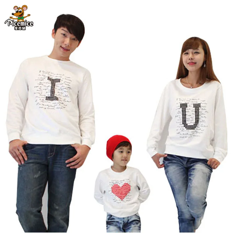 Family matching clothes Autumn clothes for mother,kid and father Long-sleeve T-shirt Parent-child I LOVE YOU Family clothing
Family matching clothes Autumn clothes for mother,kid and father Long-sleeve T-shirt Parent-child I LOVE YOU Family clothing