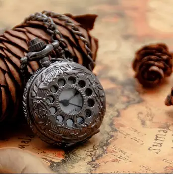 New Fashion quartz pendant Hollow out black Good quality steam punk Necklace pocket watches
New Fashion quartz pendant Hollow out black Good quality steam punk Necklace pocket watches
