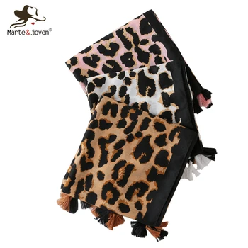 Marte&Joven Vintage Leopard Print Scarf for Women with Tassel Large Soft Spring Autumn Winter Warm Pashmina Wrap for Ladie Hijab
Marte&Joven Vintage Leopard Print Scarf for Women with Tassel Large Soft Spring Autumn Winter Warm Pashmina Wrap for Ladie Hijab