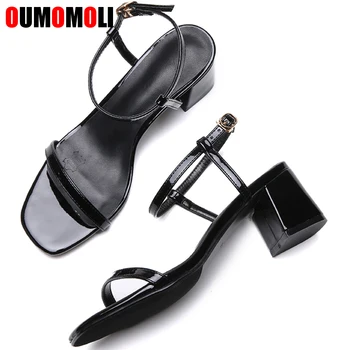 2020 Summer new Women Sandals Open Toe Flip Flops Thick Heel Women Shoes Europen Shoes 3 color E011
2020 Summer new Women Sandals Open Toe Flip Flops Thick Heel Women Shoes Europen Shoes 3 color E011