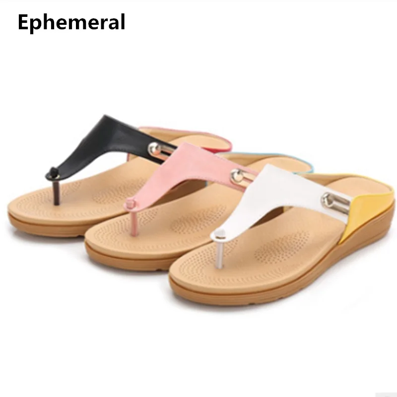 Female Simple Luxury Rivet Summer Beach Flats Girl Mixed Colors Slippers Summer Fashion Flip flops Plus size 40 41 35 Pink White
Female Simple Luxury Rivet Summer Beach Flats Girl Mixed Colors Slippers Summer Fashion Flip flops Plus size 40 41 35 Pink White