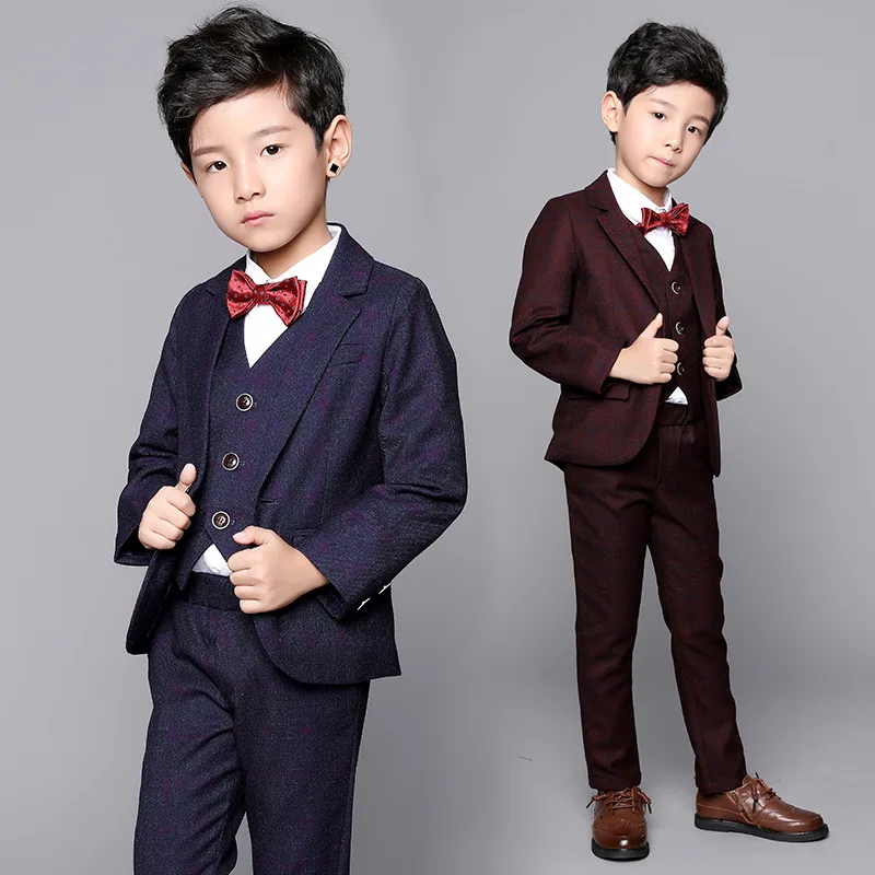 Boys Formal Suit For Weddings Kids Prom Party Performance Blazer +Vest +Pants 3Pcs Tuxedo Clothing Set Child Gentleman Costume
Boys Formal Suit For Weddings Kids Prom Party Performance Blazer +Vest +Pants 3Pcs Tuxedo Clothing Set Child Gentleman Costume