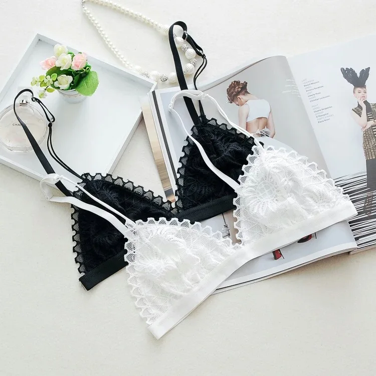 French Style Bralette Seamless Deep V Lace Girl Women Bra Wireless Thin Underwear Sexy Lingerie Soft Bras for Women
French Style Bralette Seamless Deep V Lace Girl Women Bra Wireless Thin Underwear Sexy Lingerie Soft Bras for Women