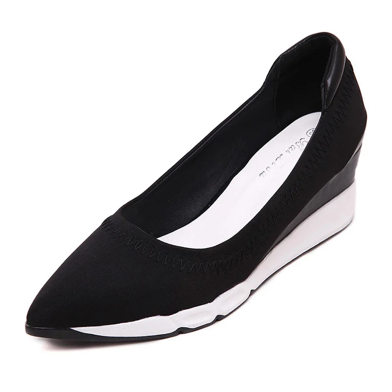 Single shoes female 2019 new spring and autumn wild Korean version of the pointed gentle gentle wind with shallow mouth low heel
Single shoes female 2019 new spring and autumn wild Korean version of the pointed gentle gentle wind with shallow mouth low heel