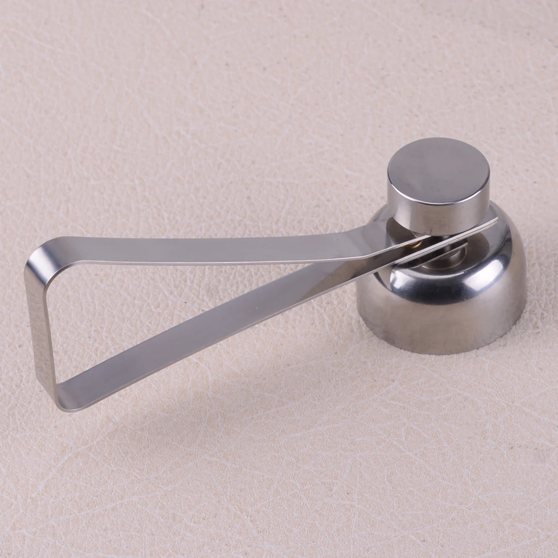 1Pc Stainless Steel Raw Egg Topper Cutter Shell Knocker Cracker Opener Boiled Open Scissors Separator Kitchen Tool Gadgets
1Pc Stainless Steel Raw Egg Topper Cutter Shell Knocker Cracker Opener Boiled Open Scissors Separator Kitchen Tool Gadgets