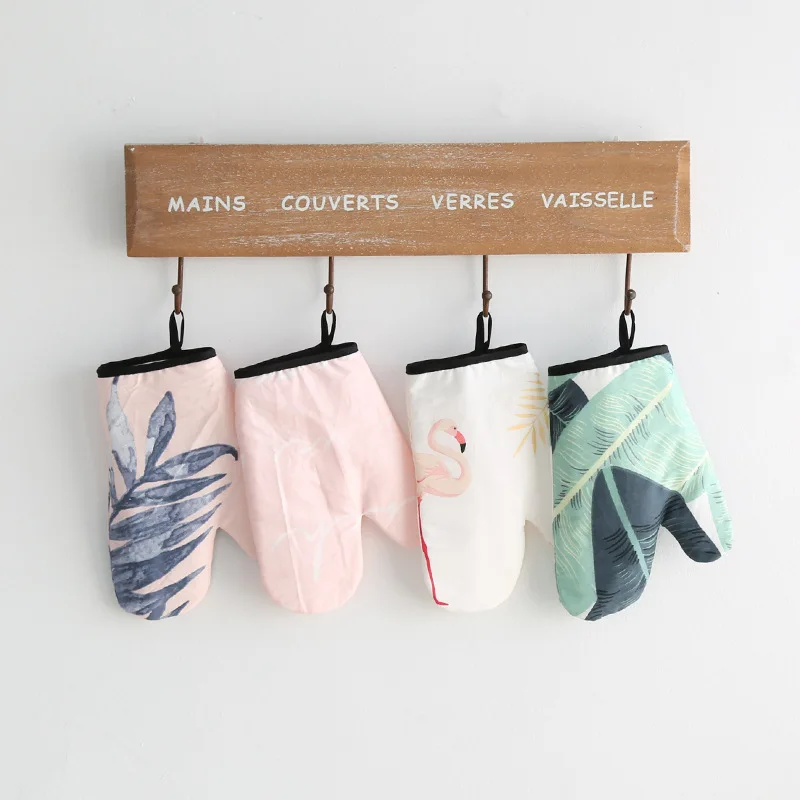 FOURETAW 1 Piece Cute Animals Flamingo Fashion Nordic Style Kitchen Cooking microwave gloves baking BBQ potholders Oven mitts
FOURETAW 1 Piece Cute Animals Flamingo Fashion Nordic Style Kitchen Cooking microwave gloves baking BBQ potholders Oven mitts