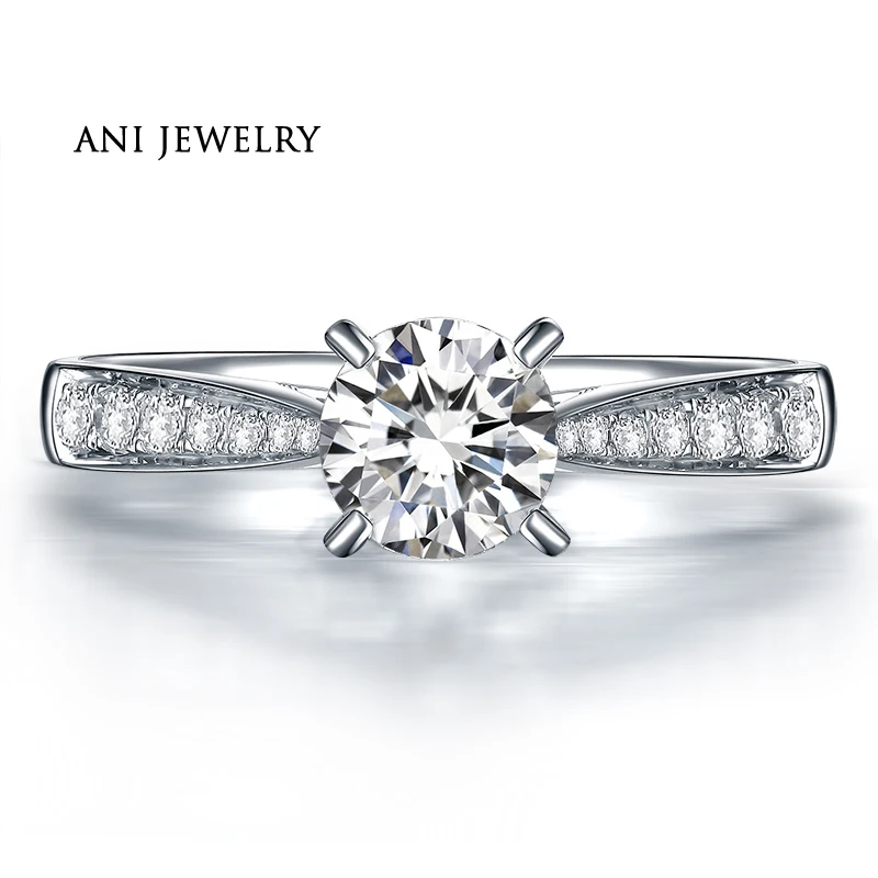 ANI 18K White Gold (AU750) Women Wedding Ring 0.79 CT Certified I/SI Round Cut Diamond Band 4 Claw Design Luxury Engagement Ring
ANI 18K White Gold (AU750) Women Wedding Ring 0.79 CT Certified I/SI Round Cut Diamond Band 4 Claw Design Luxury Engagement Ring