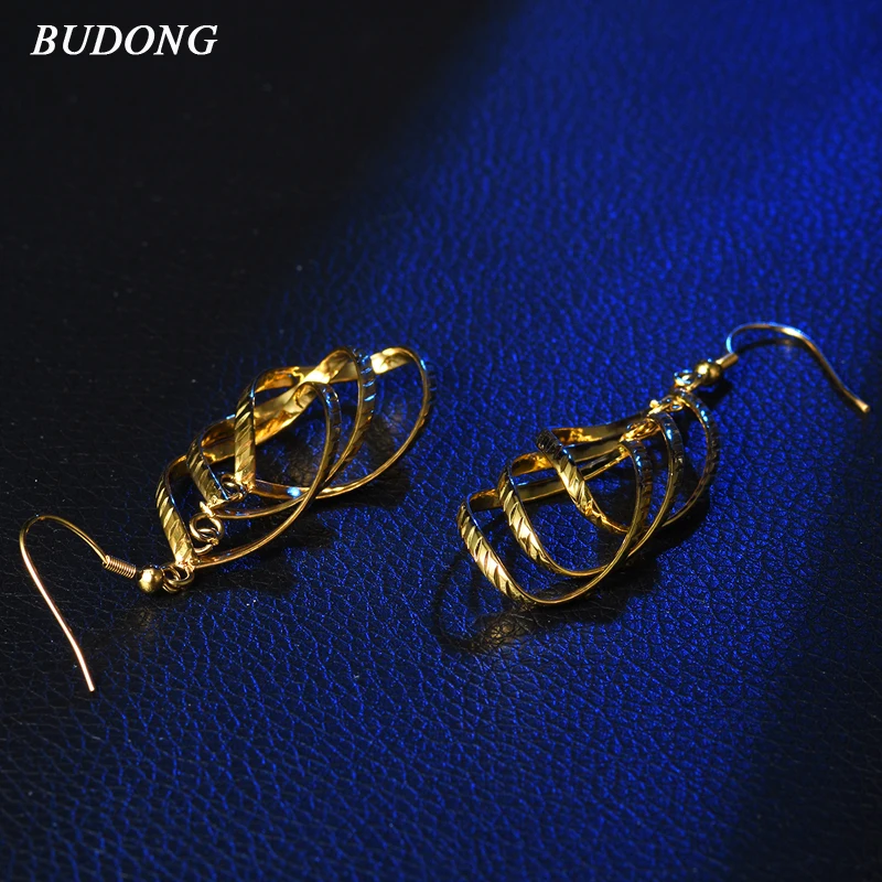 BUDONG New Fashion Punk Brincos Rhombus Hollow Leaf Big Dangle Earrings For Women Wedding Jewelry Mujer Boucle d'oreille XUBE037
BUDONG New Fashion Punk Brincos Rhombus Hollow Leaf Big Dangle Earrings For Women Wedding Jewelry Mujer Boucle d'oreille XUBE037