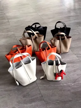 free shipping litchi grain leather head layer chard blue bucket bag contracted hand steamed stuffed bun female bag
free shipping litchi grain leather head layer chard blue bucket bag contracted hand steamed stuffed bun female bag