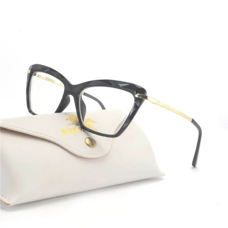 New 2019 Fashion Photochromic Reading Glasses Women High Definition Mirror cat Frame Rice Nail Reading Glasses women FML
New 2019 Fashion Photochromic Reading Glasses Women High Definition Mirror cat Frame Rice Nail Reading Glasses women FML