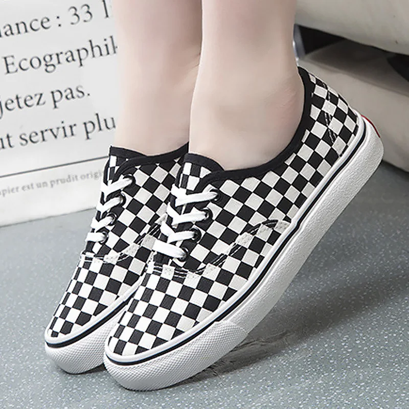 Platform sneakers women spring shoes gingham ladies casual shoes low heel female sneakers 2019 fashion style
Platform sneakers women spring shoes gingham ladies casual shoes low heel female sneakers 2019 fashion style