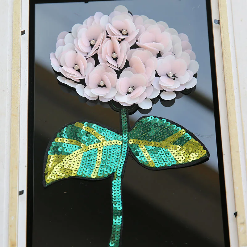 pink flower sequins patches embroidered applique patch sewing garment patches for clothes parches termoadhesivos para ropa
pink flower sequins patches embroidered applique patch sewing garment patches for clothes parches termoadhesivos para ropa