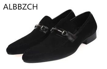 New brand designer men's fashion buckle nubuck leather casual shoes men loafers pointed toe business dress shoes wedding shoes
New brand designer men's fashion buckle nubuck leather casual shoes men loafers pointed toe business dress shoes wedding shoes