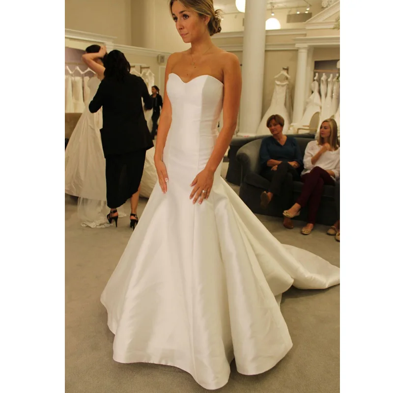 E JUE SHUNG White Taffeta Simple Mermaid Wedding Dresses Sweetheart Cheap Wedding Gowns Bridal Dresses vestidos de novia
E JUE SHUNG White Taffeta Simple Mermaid Wedding Dresses Sweetheart Cheap Wedding Gowns Bridal Dresses vestidos de novia