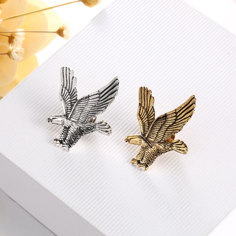 Unisex Men Women Owl Clothing Accessories Metal Brooch Pins Femininos Broches Game Bijoux Brooches For Men Suit BroochXR262
Unisex Men Women Owl Clothing Accessories Metal Brooch Pins Femininos Broches Game Bijoux Brooches For Men Suit BroochXR262