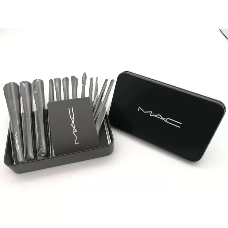 Hot Sale 1 Set Makeup Brushes 12 pcs/set Makeup Brushes Set Cosmetics Kit with Metal Box Foundation Eye Shadow LipsMakeup Tool
Hot Sale 1 Set Makeup Brushes 12 pcs/set Makeup Brushes Set Cosmetics Kit with Metal Box Foundation Eye Shadow LipsMakeup Tool