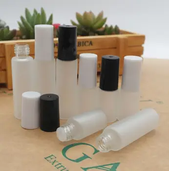 5ML Frosted Clear Glass Bottle,5CC Mini Sample Vial Essential Oil Bottle Lotion bottle With Black,White Screw Cap Free shipping
5ML Frosted Clear Glass Bottle,5CC Mini Sample Vial Essential Oil Bottle Lotion bottle With Black,White Screw Cap Free shipping