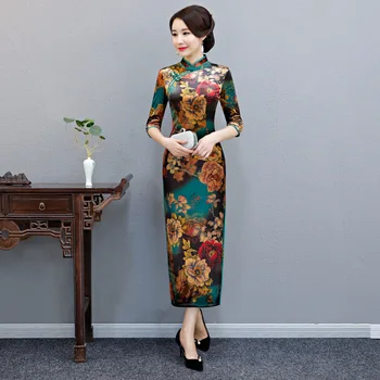 Female Velvet Long Cheongsam Chinese Women Mandarin Collar Qipao Elegant Formal Business Dress Autumn Dresses Oversize 3XL 4XL
Female Velvet Long Cheongsam Chinese Women Mandarin Collar Qipao Elegant Formal Business Dress Autumn Dresses Oversize 3XL 4XL