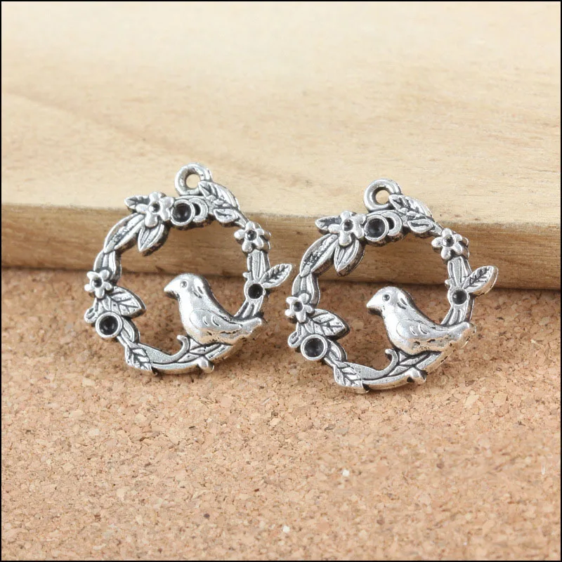 Hiqh Quality 10 Pieces/Lot 21mm*21mm Antique Silver Plated Diy Animal Charms Bird Cage Charm
Hiqh Quality 10 Pieces/Lot 21mm*21mm Antique Silver Plated Diy Animal Charms Bird Cage Charm